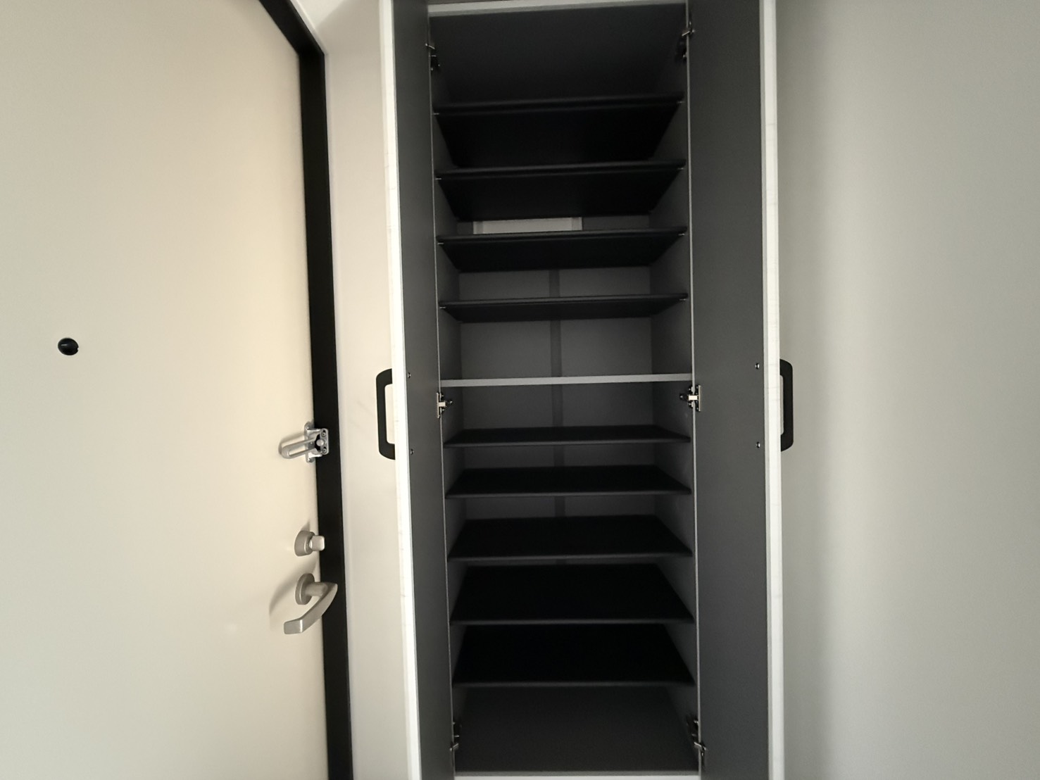 EEL（イール）麻生